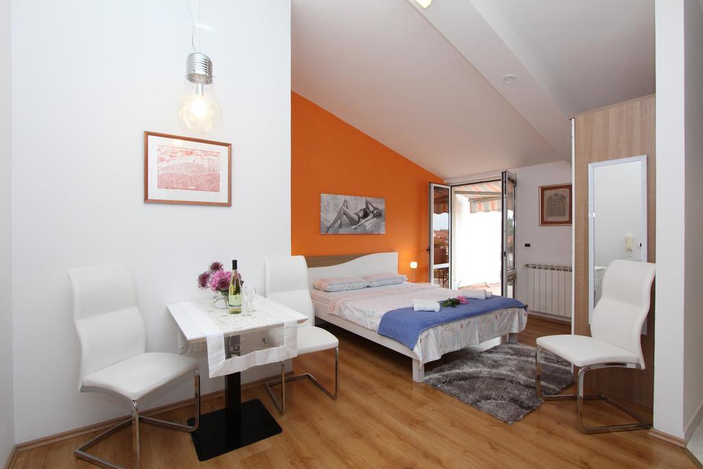 Apartments Tanja Rovinj Room photo
